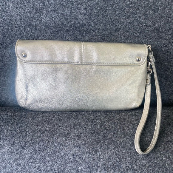 Coach Wristlet in Silver/Gold Depending on Lighting - Picture 3 of 13